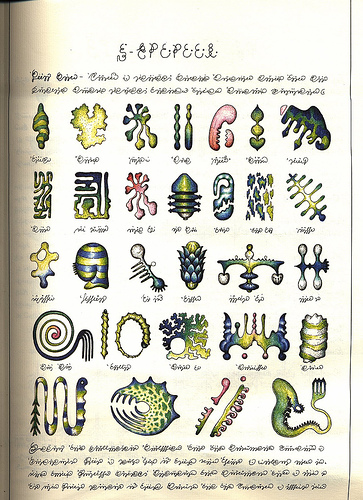 Codex Seraphinianus 013